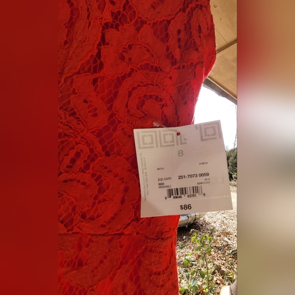 Red Dress - Picture 2 of 4